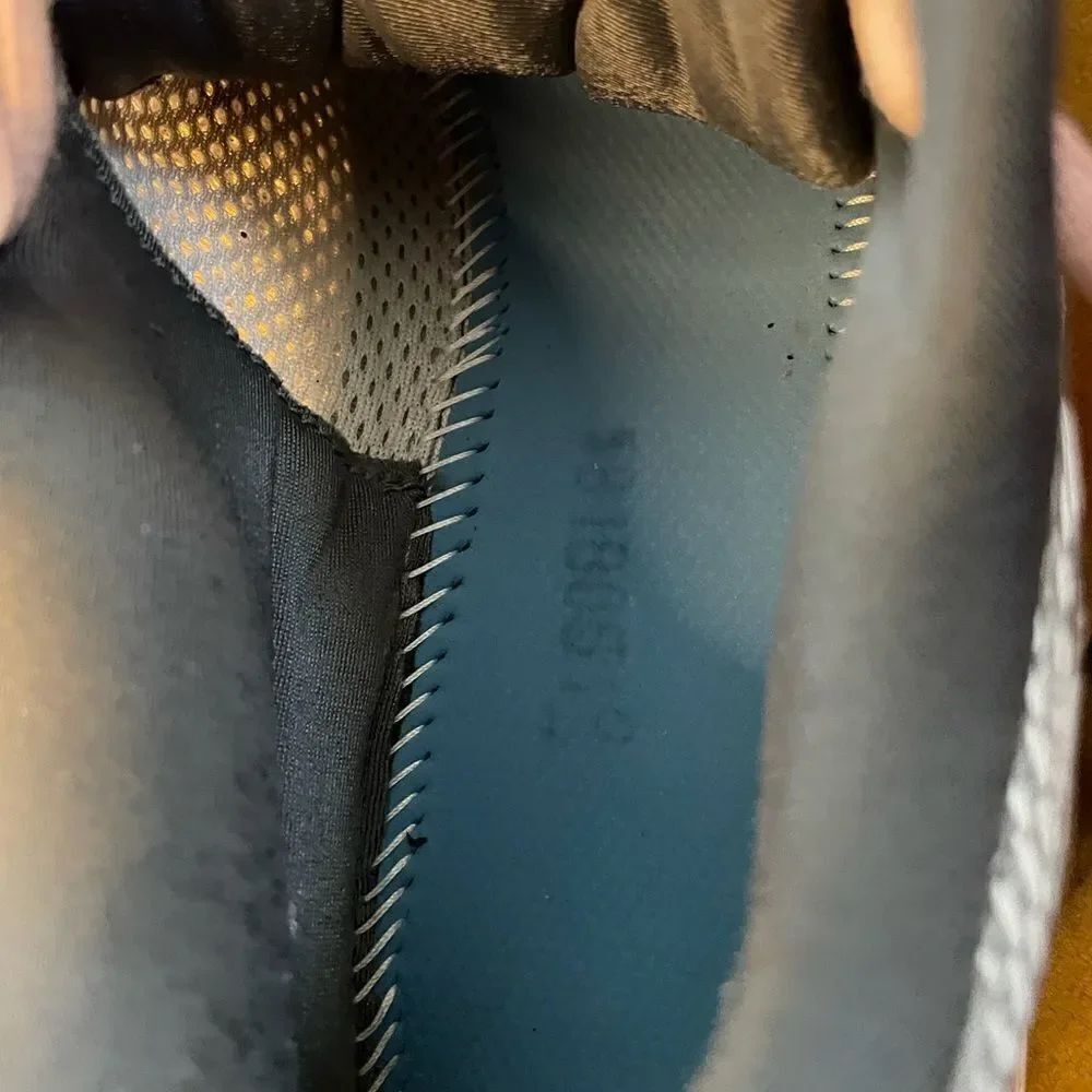 ASICS Flytefoam 20 size 10 - Picture 9 of 11